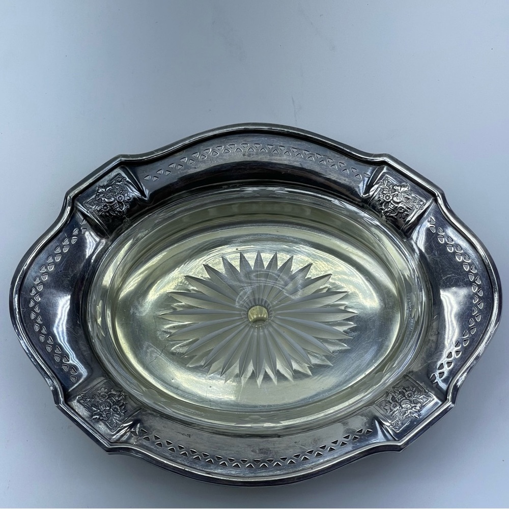Vintage Soap Dish Trinket 1847 Rogers Bros Silver Plate Oval Ashtray Decor